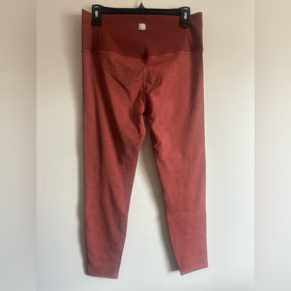 NWOT Vuori Lux Rib Studio Legging IN Cinnamon Heather XL - Picture 5 of 6